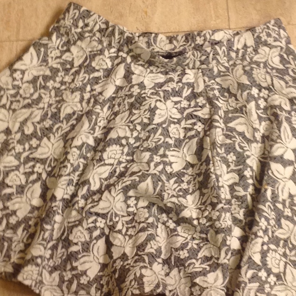 Forever21 flare skirt